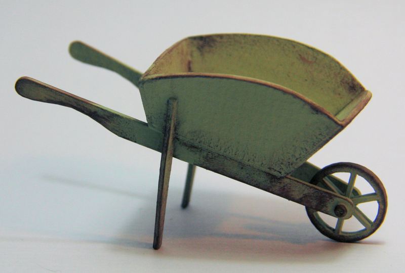 016 Vintage wheel barrow 1_12