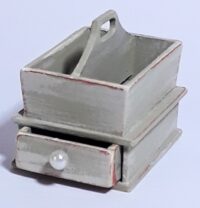 0181 Utility trug with drawer 1:12