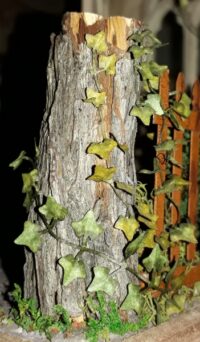 5001 Creeping Ivy laser cut leaves 1:12