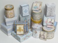 0094 Hat boxes and packaging Marie Antoinette 1:12