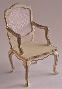 0161 Louis XV chair 1:12
