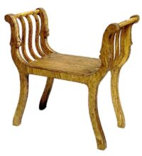 0244 Wooden piano bench 1:12